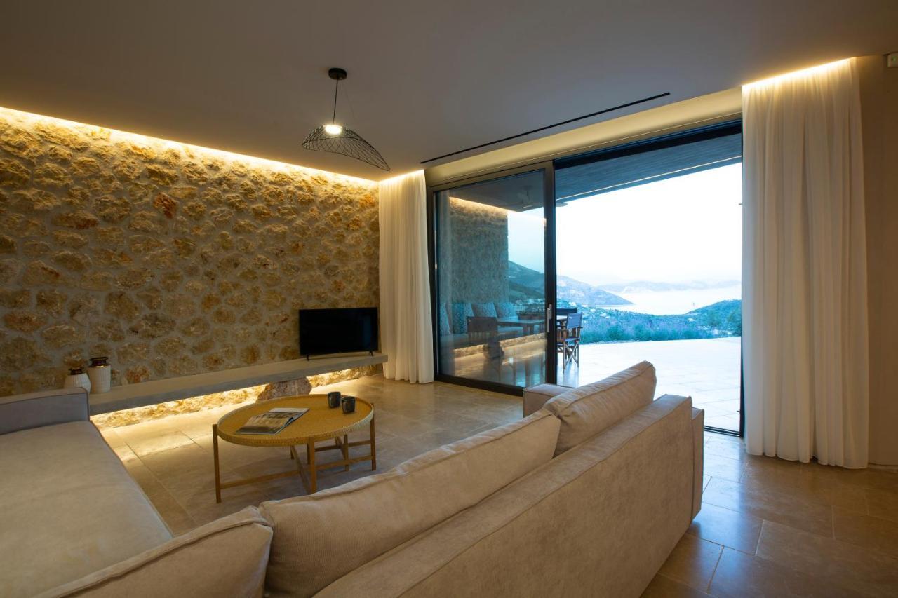 Blooms Of Sivota Bay - Luxury Villas With Private Heated Pool Екстериор снимка