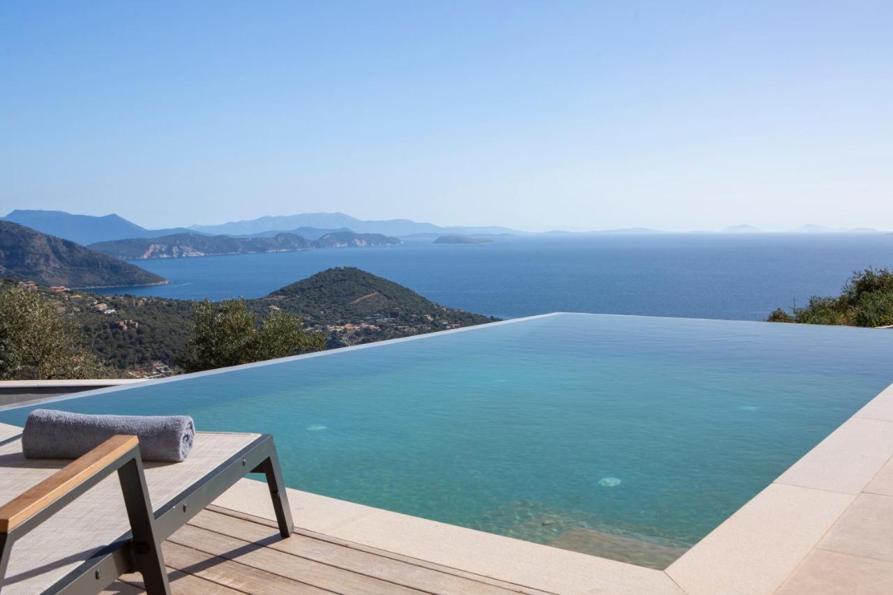 Blooms Of Sivota Bay - Luxury Villas With Private Heated Pool Екстериор снимка