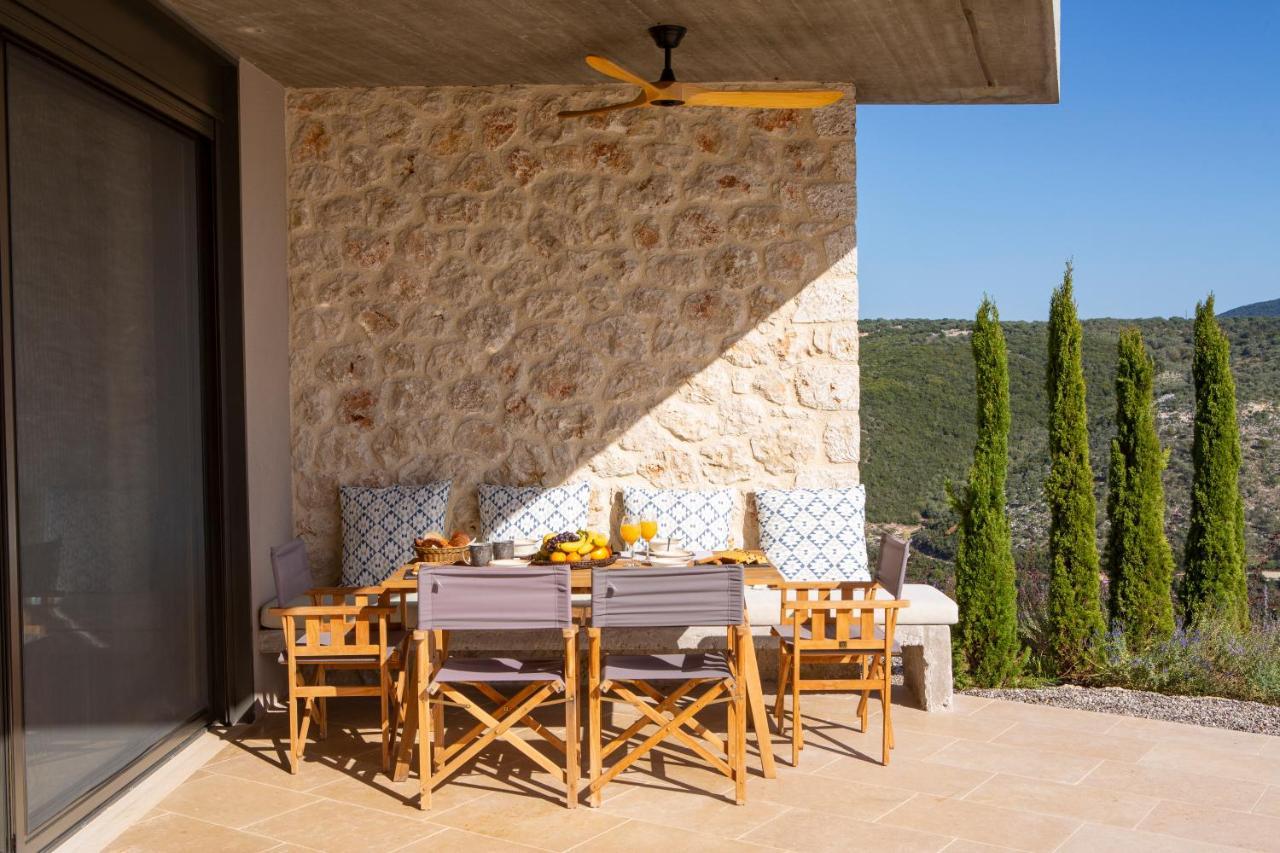 Blooms Of Sivota Bay - Luxury Villas With Private Heated Pool Екстериор снимка