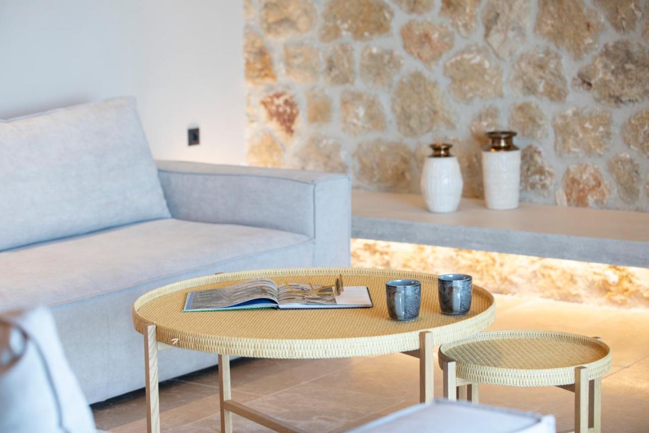 Blooms Of Sivota Bay - Luxury Villas With Private Heated Pool Екстериор снимка
