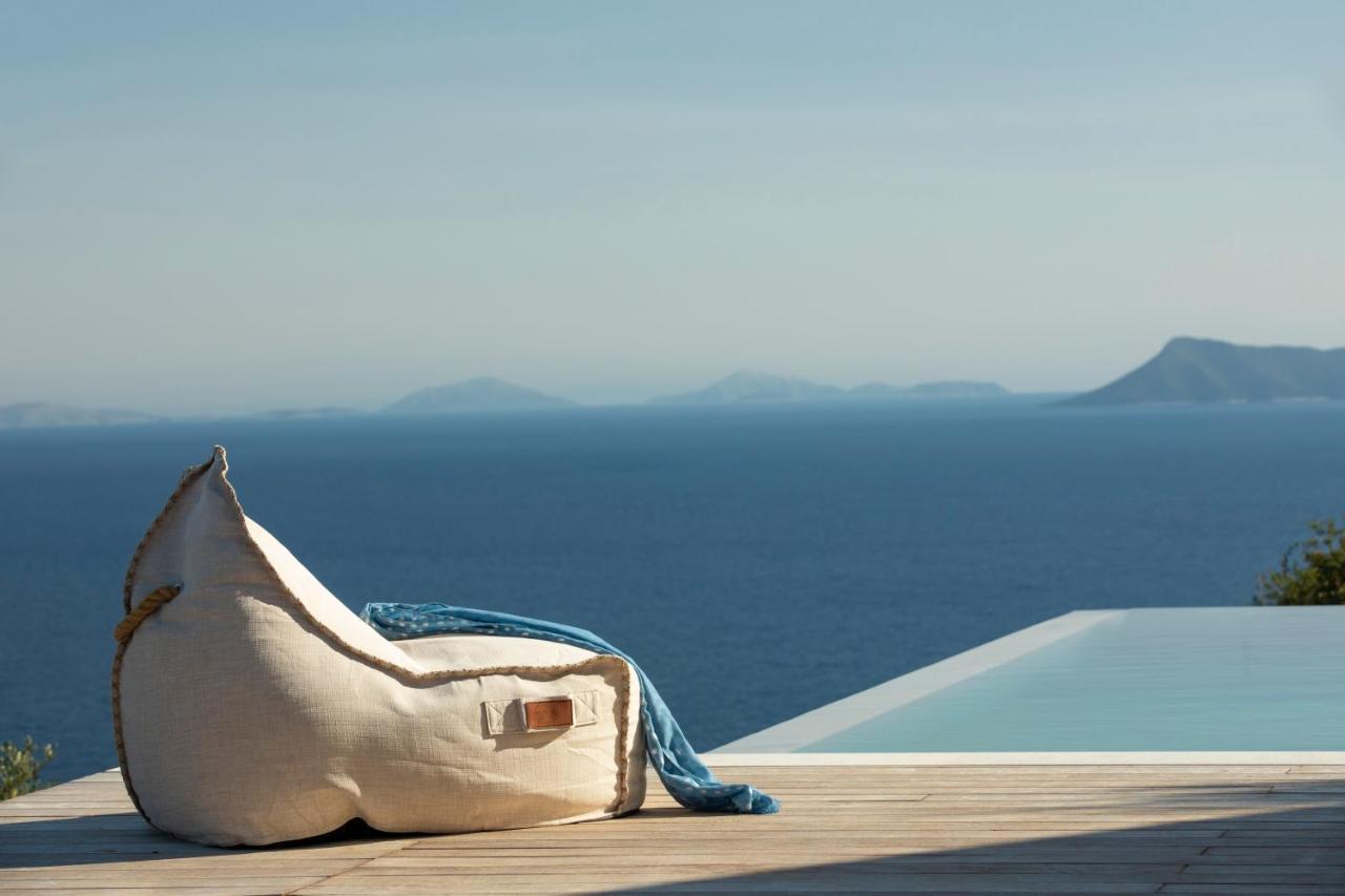 Blooms Of Sivota Bay - Luxury Villas With Private Heated Pool Екстериор снимка